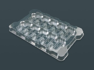 ジャパン・プラスの自動車部品・車載部品用トレー製造例